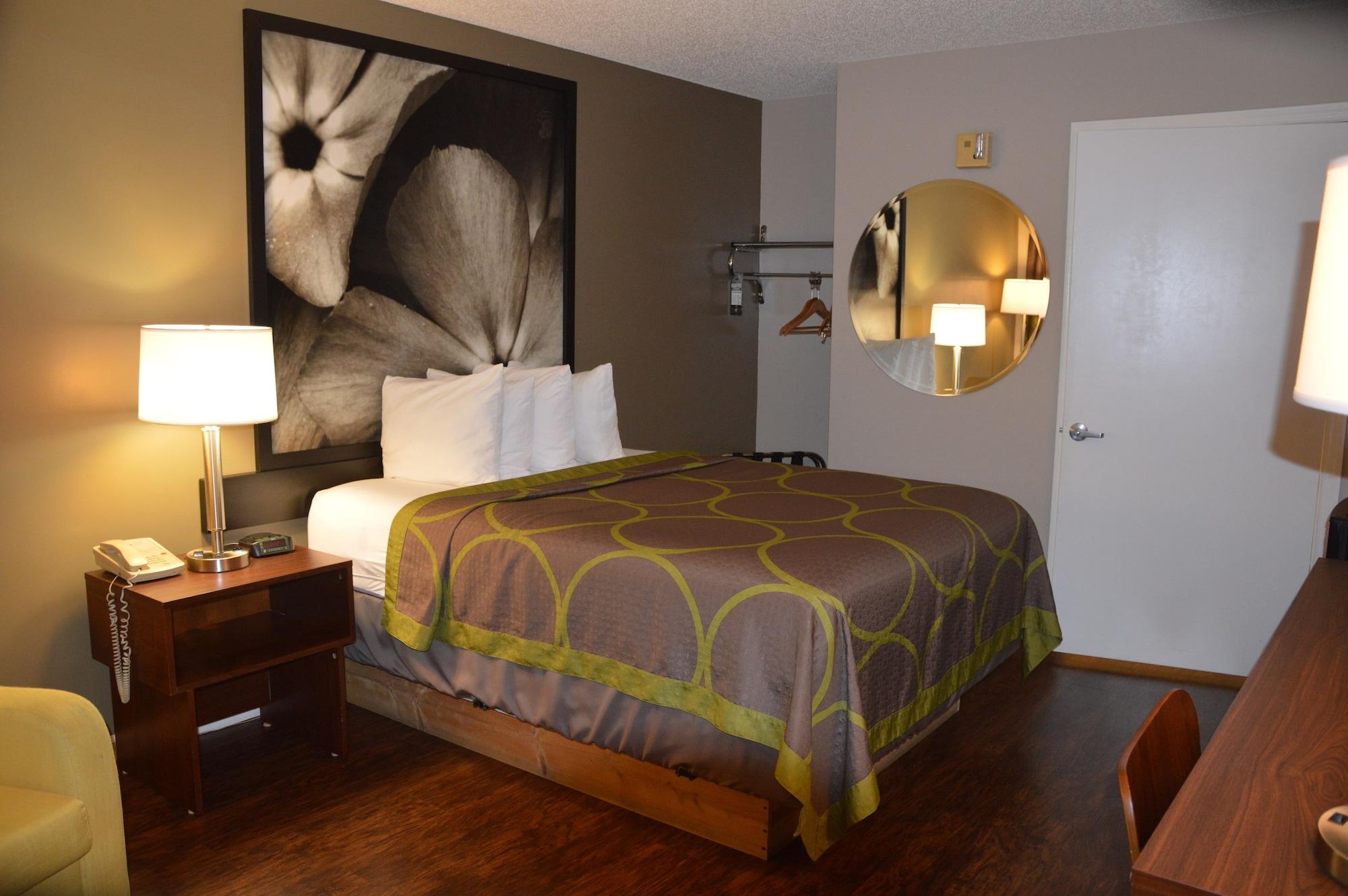 Super 8 By Wyndham Madison Exterior foto