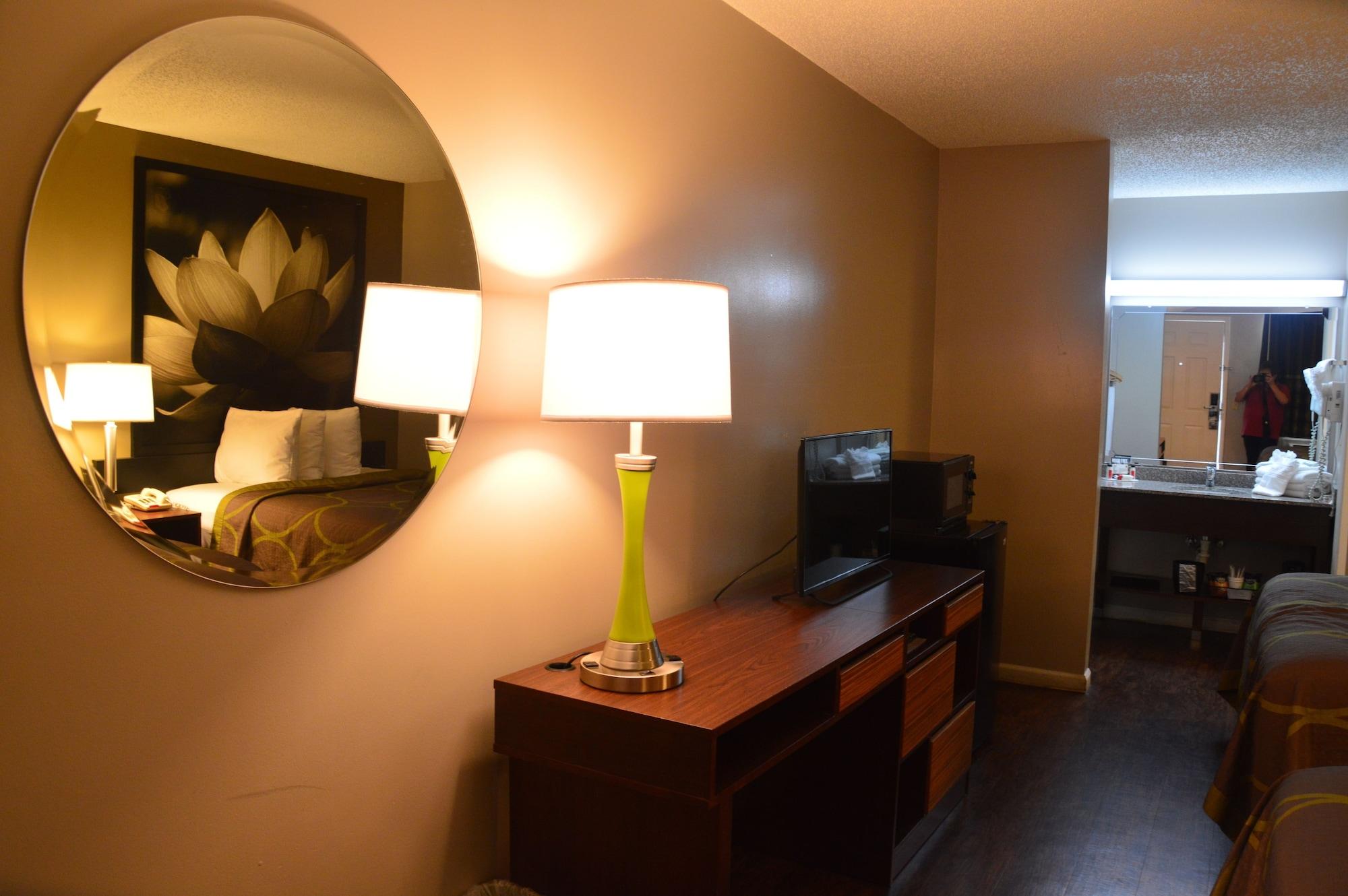 Super 8 By Wyndham Madison Exterior foto