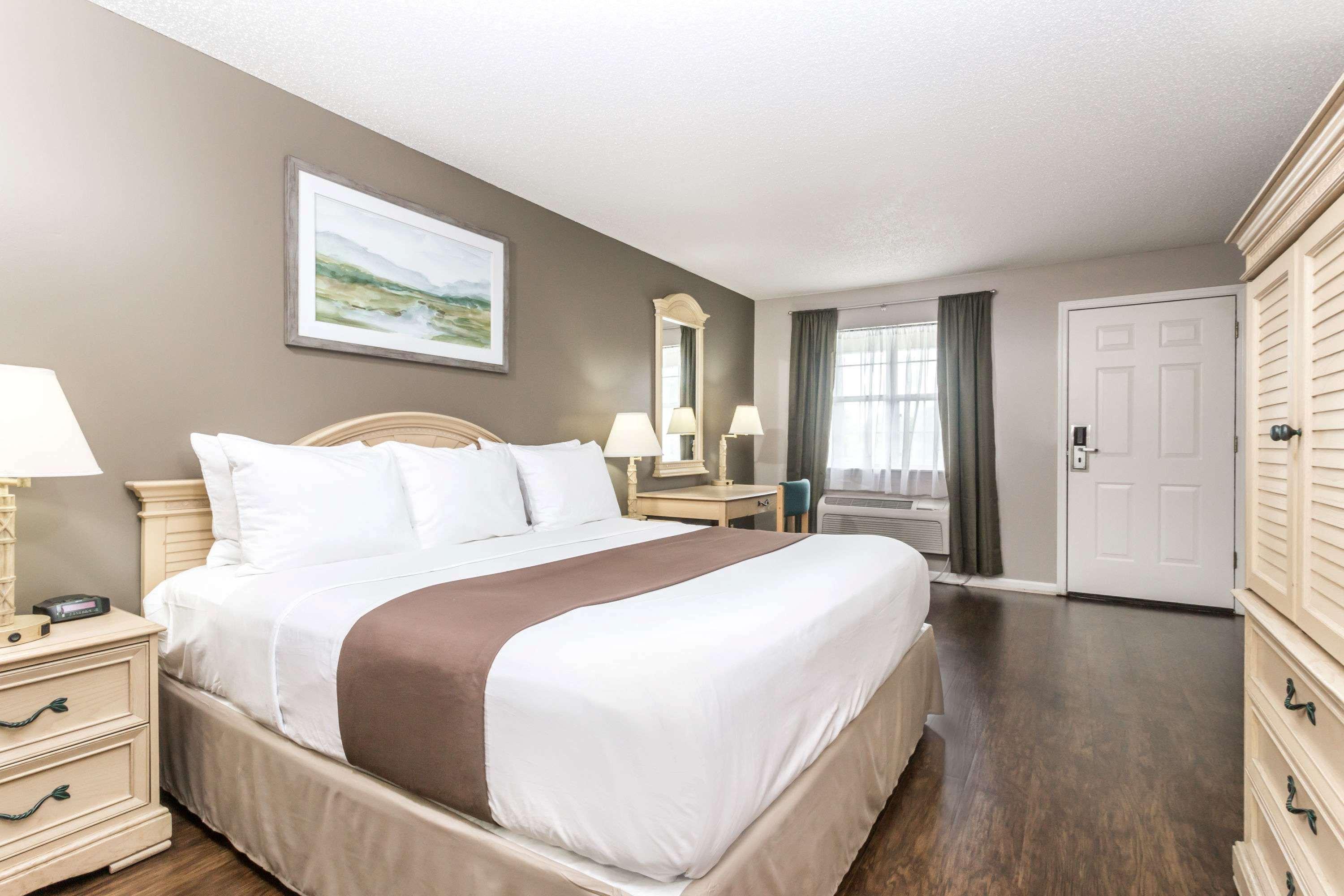 Super 8 By Wyndham Madison Exterior foto